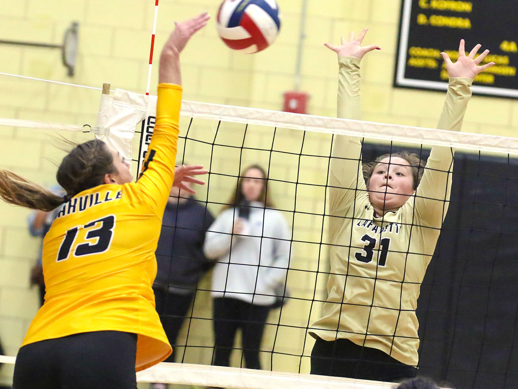 Lafayette vs. Oakville volleyball